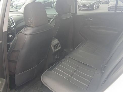 Used 2021 Chevrolet Equinox LT FWD image 8