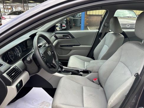 Used 2014 Honda Accord LX image 10