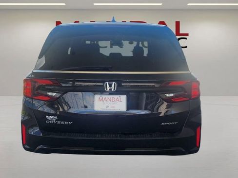 Used 2025 Honda Odyssey Sport-L image 9