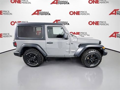 Used 2020 Jeep Wrangler Sport image 8