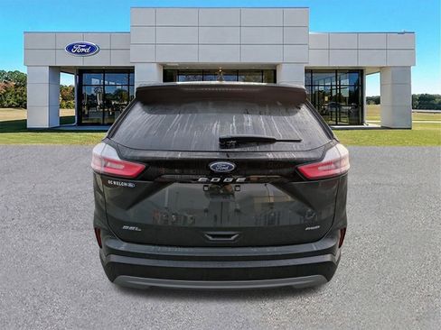 Certified 2024 Ford Edge SEL w/ Convenience Package image 5