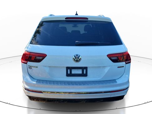 Used 2020 Volkswagen Tiguan SEL Premium R-Line w/ 3rd Row Seat Package AWD/4WD image 5