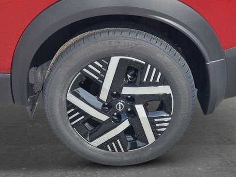 New 2026 Nissan Kicks SV FWD image 9