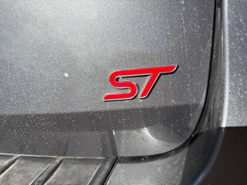 Used 2025 Ford Explorer ST w/ Sun And Sound Package AWD/4WD image 12