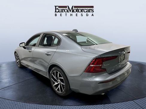 Used 2019 Volvo S60 T6 Momentum w/ Premium Package AWD/4WD image 3