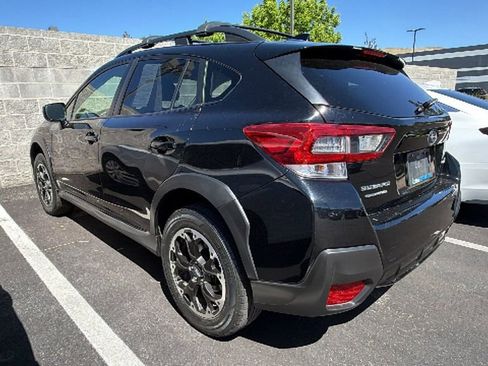 Used 2021 Subaru Crosstrek 2.0i Premium AWD/4WD image 3