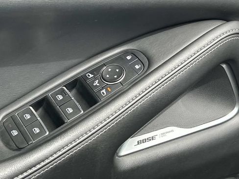 Used 2023 INFINITI QX60 Luxe w/ Performance Audio Package AWD/4WD image 19