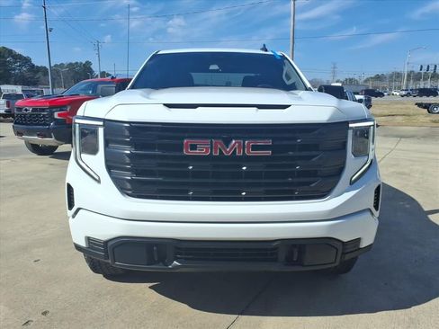 Used 2024 GMC Sierra 1500 Pro w/ Graphite Edition image 2