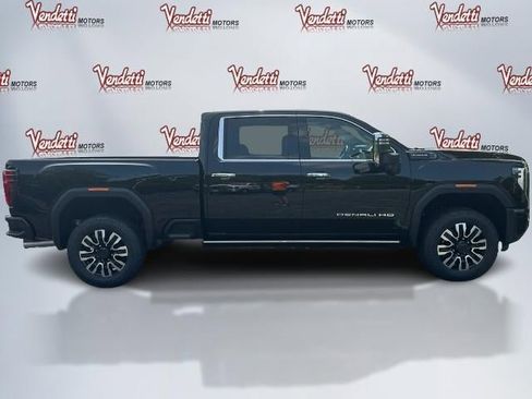 New 2025 GMC Sierra 2500 Denali Ultimate w/ Snow Plow Prep/Camper Package image 4