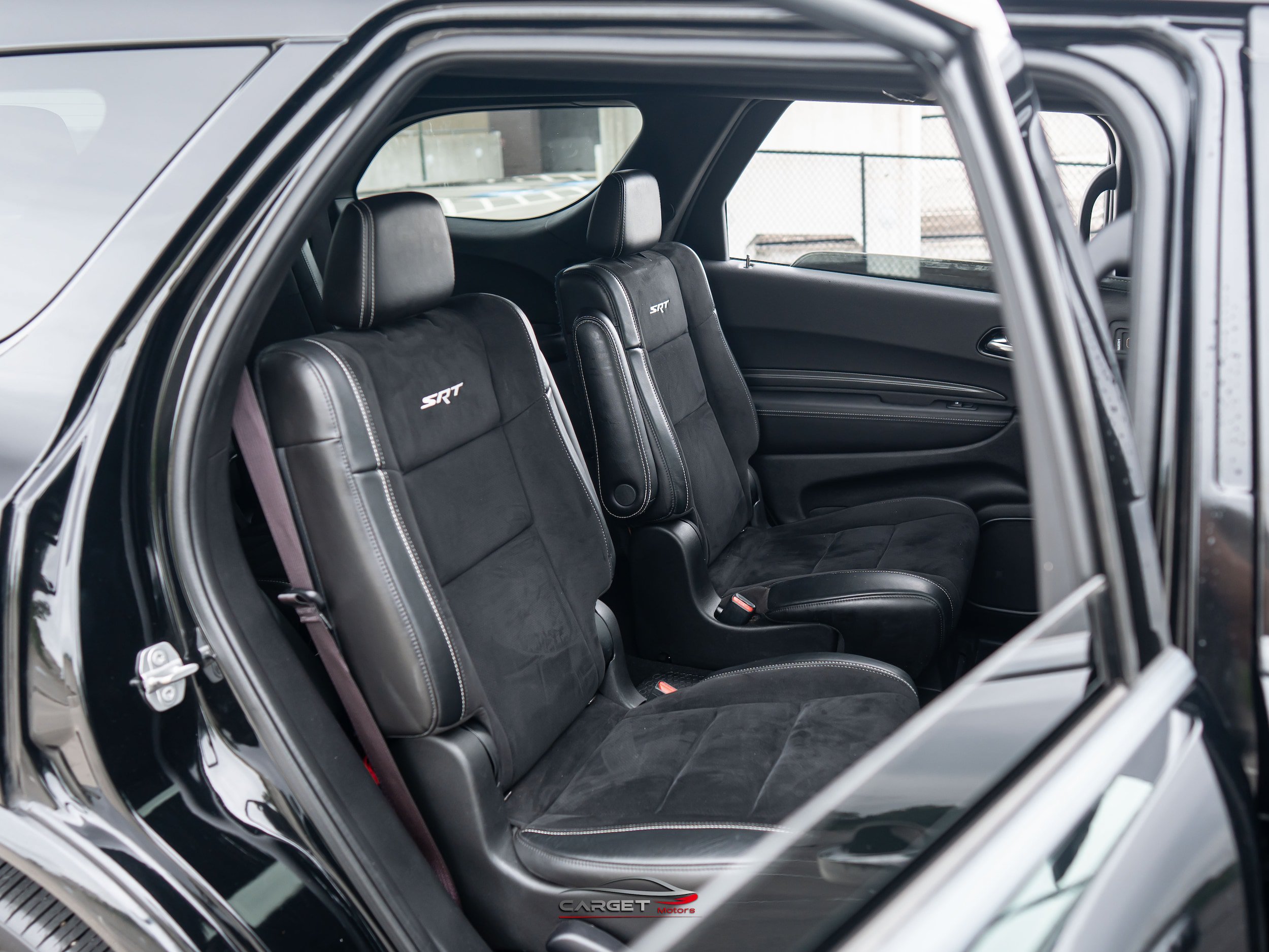 Used 2021 Dodge Durango SRT w/ Technology Group AWD/4WD image 18