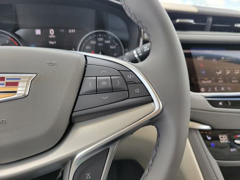 New 2026 Cadillac XT5 Premium Luxury image 31