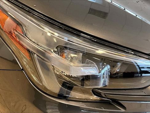 Used 2025 Subaru Legacy Touring XT image 27