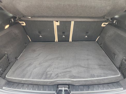 Used 2025 Mercedes-Benz GLA 250 image 24