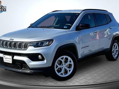 Used 2024 Jeep Compass Latitude