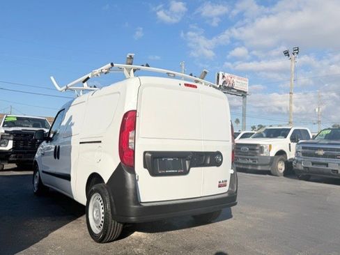 Used 2018 RAM ProMaster City Tradesman image 8