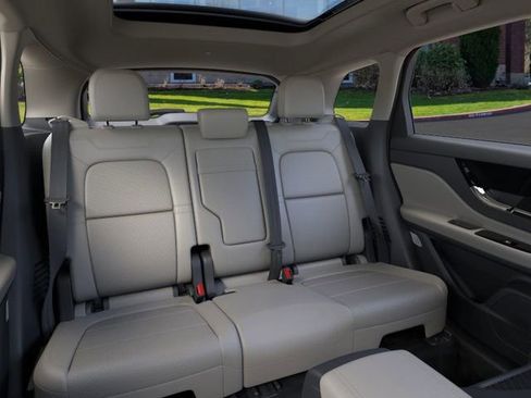 New 2026 Lincoln Corsair Grand Touring image 11