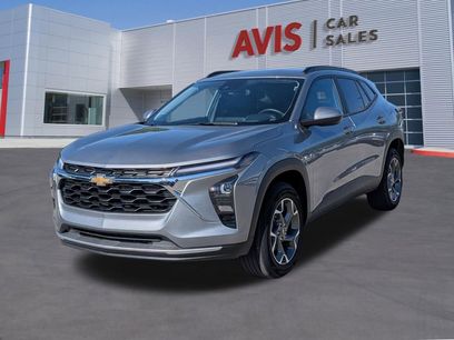 Used 2025 Chevrolet Trax LT