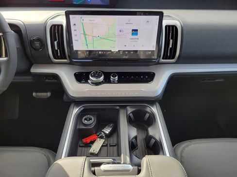 New 2026 Ford Expedition Max Active image 21