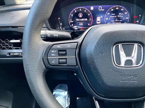 Used 2024 Honda Accord EX image 22