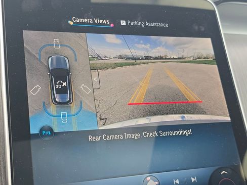 Certified 2026 Mercedes-Benz GLC 300 4MATIC image 33