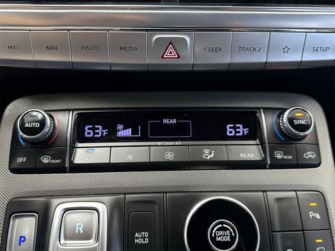 Used 2021 Hyundai Palisade Limited image 25