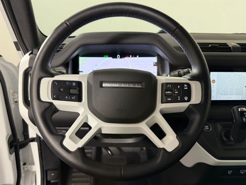 Used 2024 Land Rover Defender 110 S AWD/4WD image 18