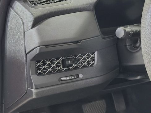 Used 2023 Honda Accord LX image 12