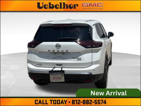 Used 2024 Nissan Rogue Platinum w/ Platinum Premium Package AWD/4WD image 5