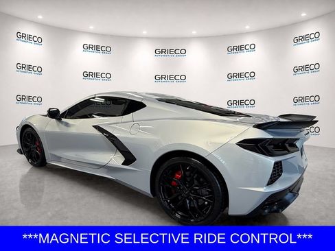 Used 2024 Chevrolet Corvette Stingray Premium Cpe RWD image 5