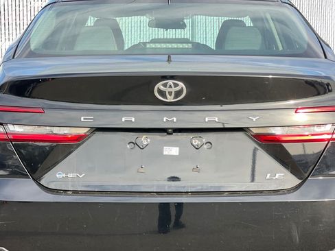 Used 2025 Toyota Camry LE FWD image 22