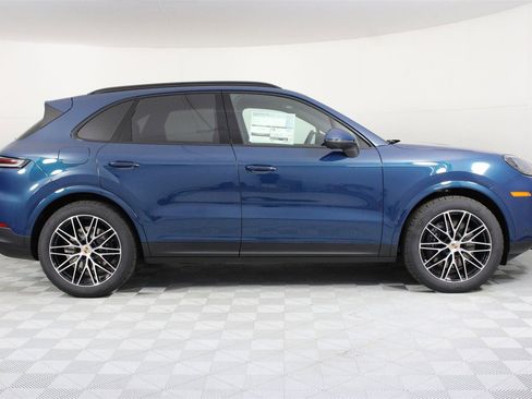 New 2026 Porsche Cayenne image 8