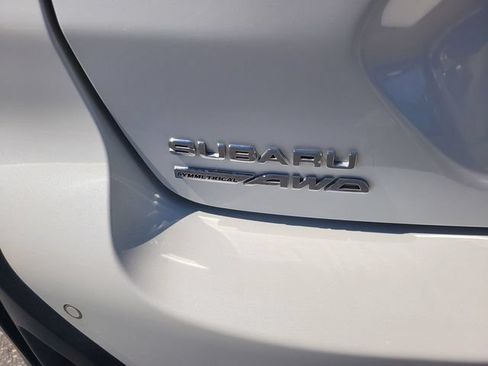 Used 2024 Subaru Crosstrek 2.5i Limited AWD/4WD image 10