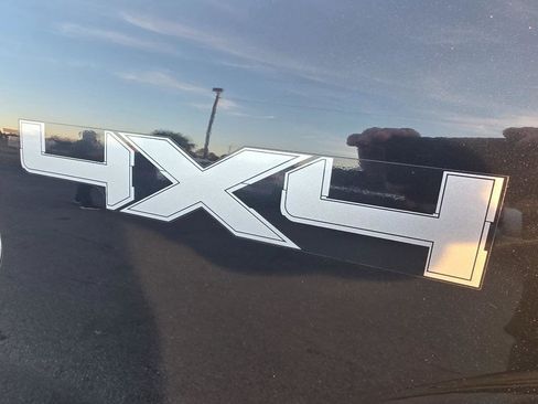 Used 2014 Ford F150 Platinum w/ Max Trailer Tow Package image 19