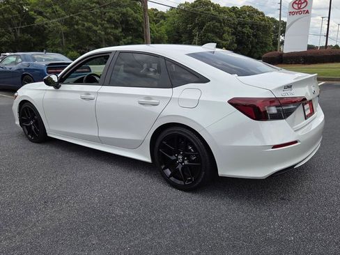 Used 2025 Honda Civic Sport image 10