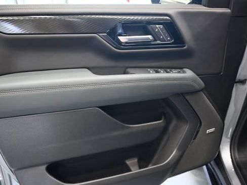 New 2026 GMC Yukon XL AT4 w/ AT4 Premium Package AWD/4WD image 30