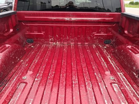 Used 2019 Ford F150 XLT w/ Equipment Group 302A Luxury AWD/4WD image 18