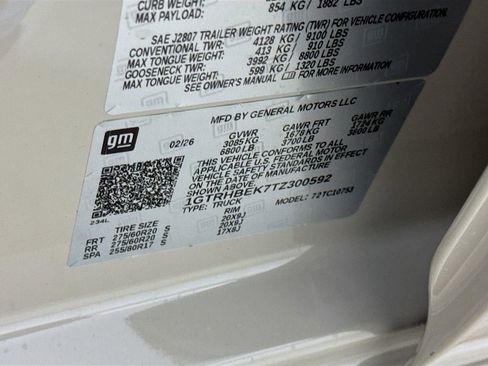 New 2026 GMC Sierra 1500 SLE image 21