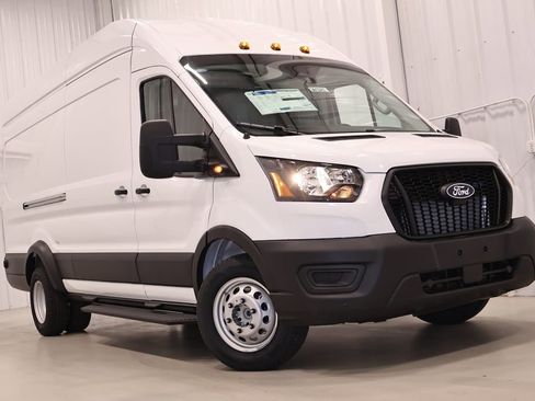 New 2026 Ford Transit 350 148 High Roof Extended DRW RWD image 34