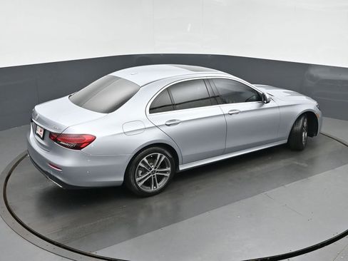 Used 2021 Mercedes-Benz E 350 4MATIC Sedan w/ Premium Package image 34