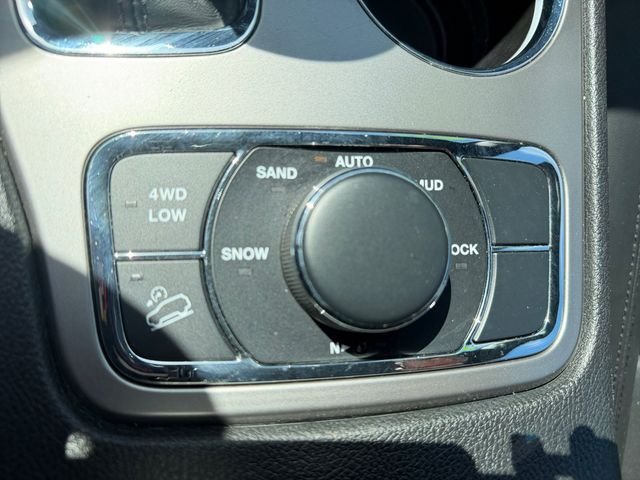 Certified 2022 Jeep Grand Cherokee Limited AWD/4WD image 23