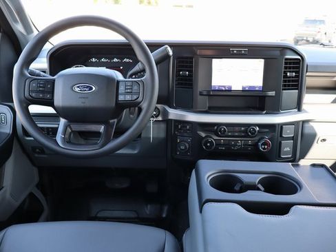 New 2026 Ford F250 XL image 5