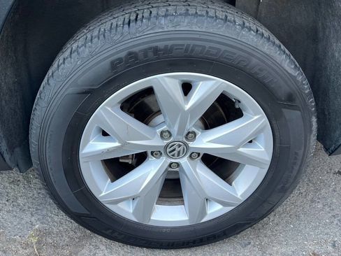 Used 2019 Volkswagen Atlas SE w/ Towing Package image 36