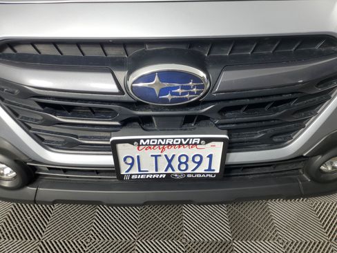 Used 2025 Subaru Outback Premium AWD/4WD image 10