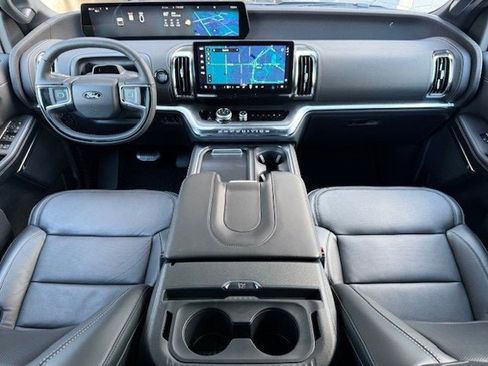 New 2025 Ford Expedition Max Platinum w/ Stealth Performance Package image 26