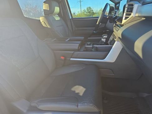 Used 2025 Toyota Tundra Limited image 10