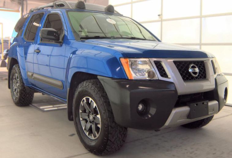 Used 2015 Nissan Xterra PRO-4X w/ Nevada Tow Package AWD/4WD image 1