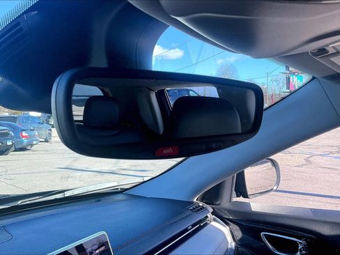 Used 2022 Jeep Compass Limited image 32