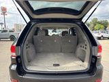 Used 2013 Jeep Grand Cherokee Laredo w/ Laredo E Group image 5
