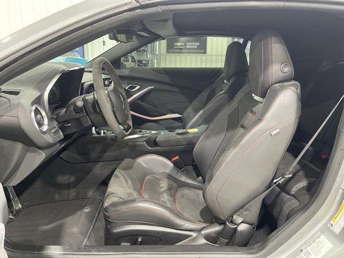 Used 2023 Chevrolet Camaro ZL1 RWD image 2