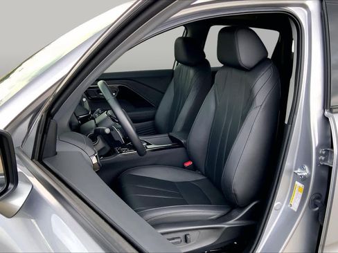 Used 2025 Acura ADX AWD image 8
